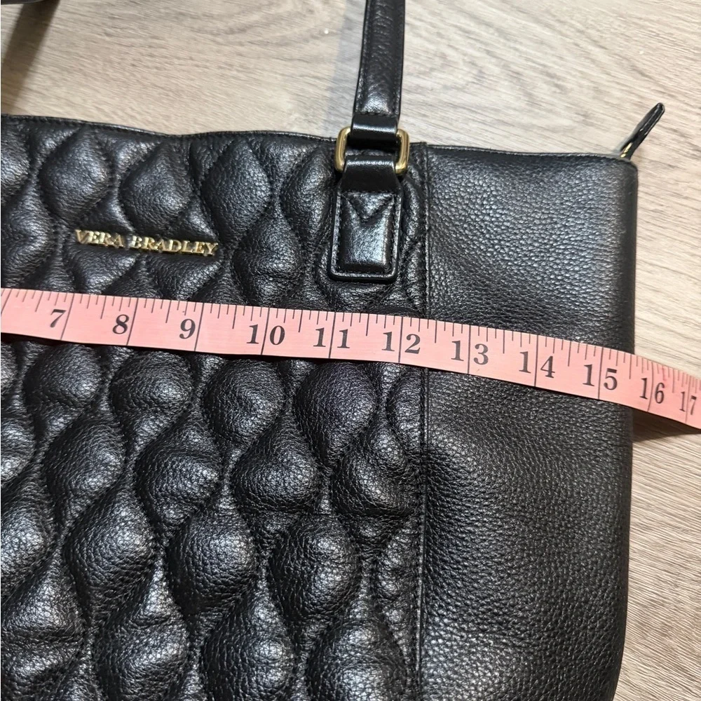 Vera Bradley stylish black